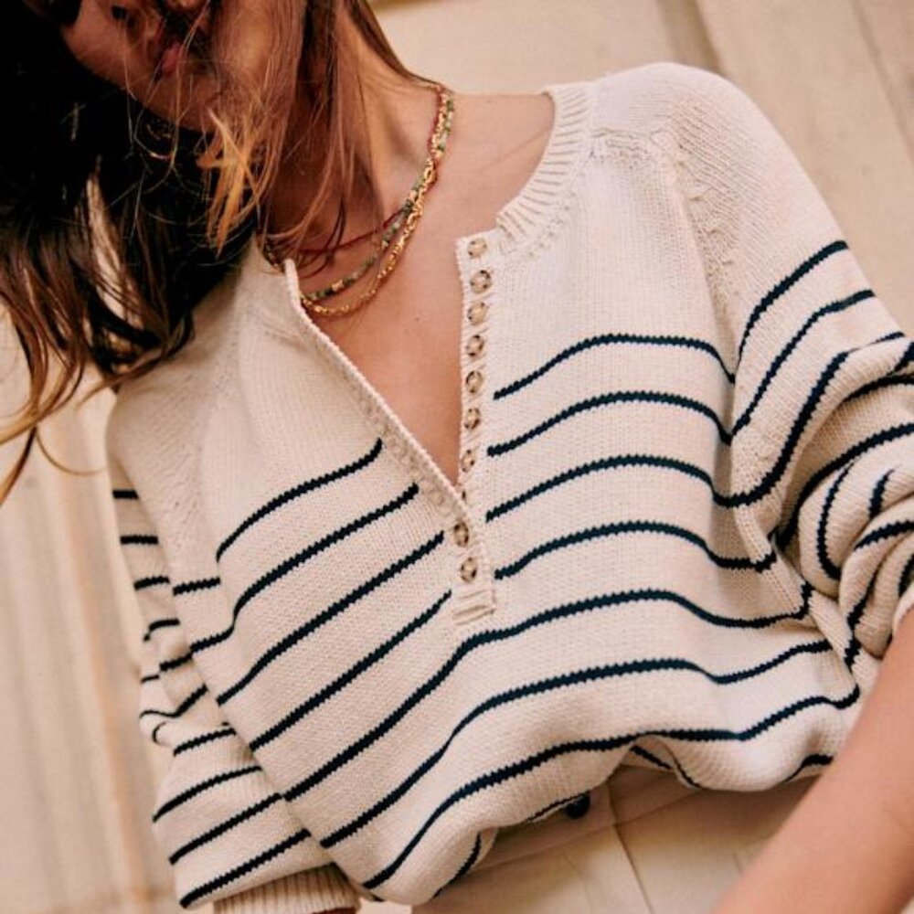 Like-New Sezane Léontine Jumper in Ecru/Navy Size Large